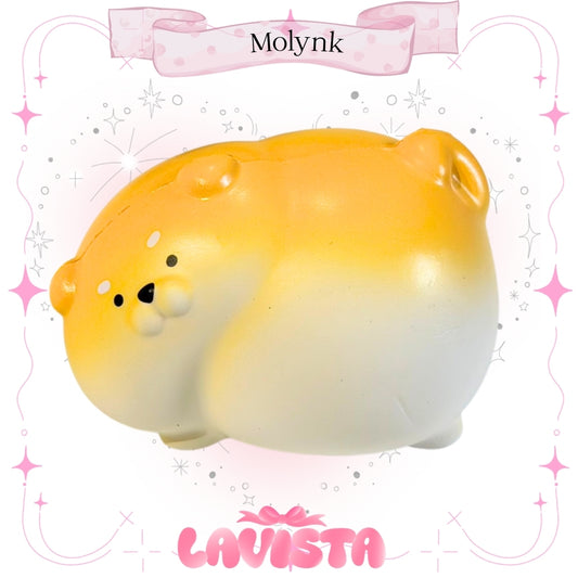 "Leaning Puppy" สกุชชี่แบรนด์ Molynk